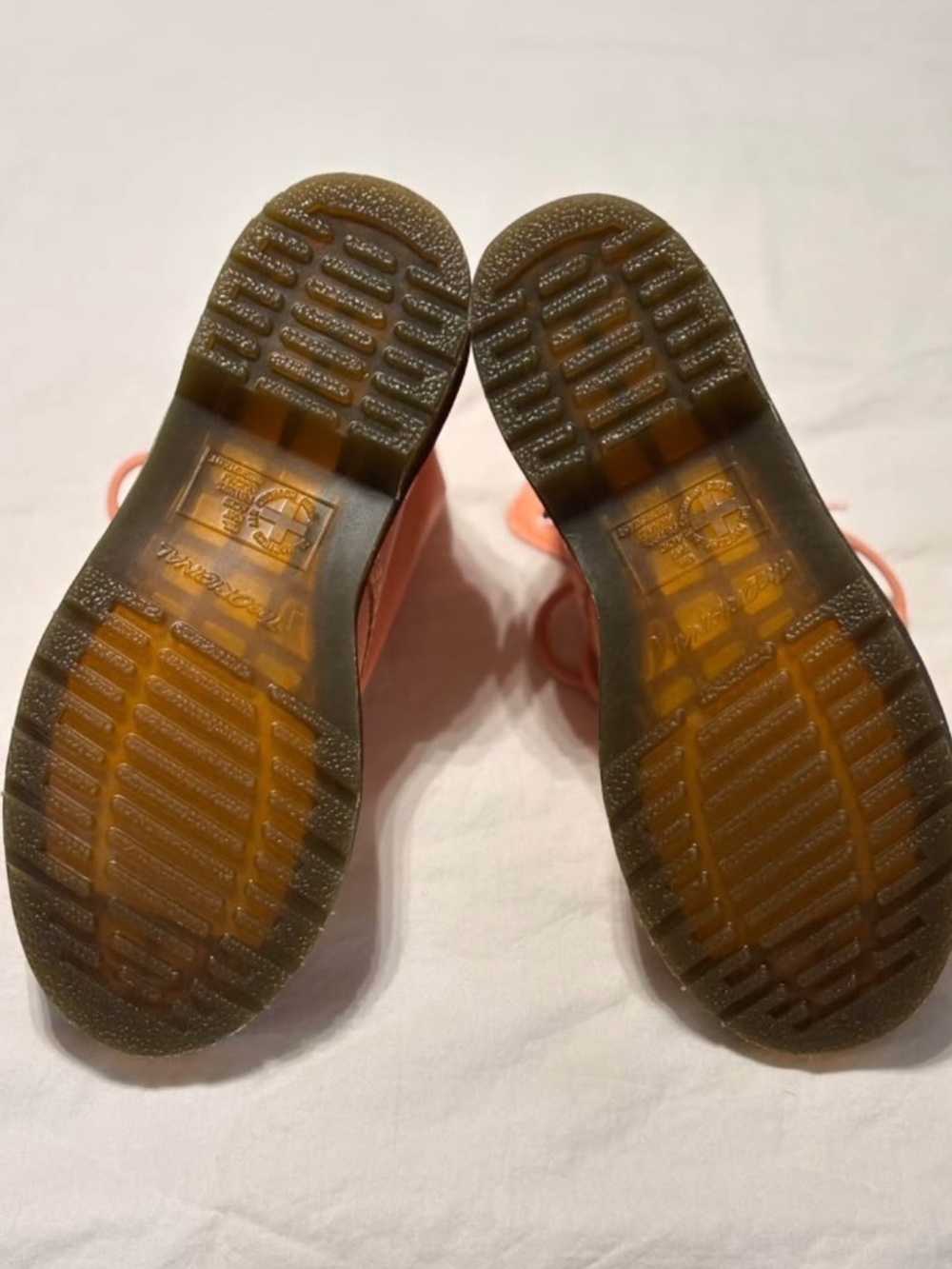 Doc Martens - Picture 4 of 5